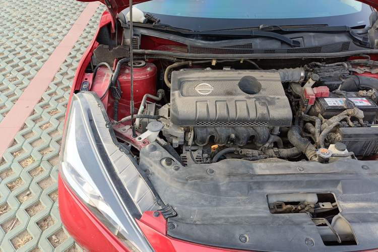 Used Nissan Lannia 2016 1.6L CVT Smart Cool Edition Engine Bay Right
