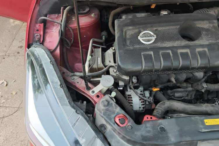 Used Nissan Lannia 2016 1.6L CVT Smart Cool Edition Engine Bay Right