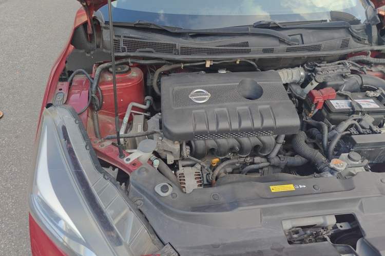 Used Nissan Lannia 2016 1.6L Manual Cool Edition Engine Bay Right