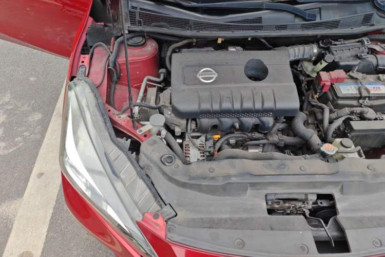 Used Nissan Lannia 2016 1.6L CVT Smart Cool Edition Engine Bay Right