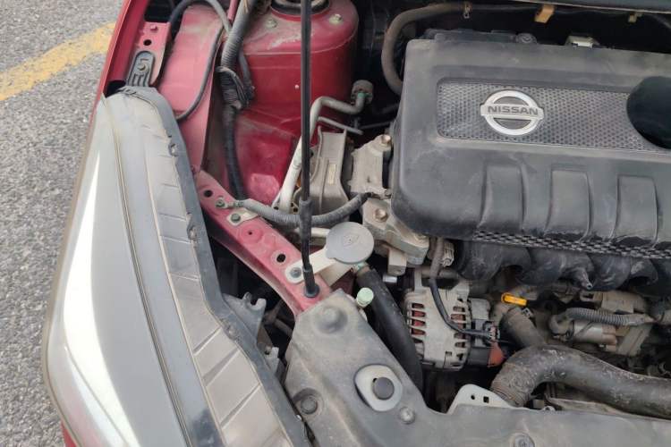 Used Nissan Lannia 2016 1.6L CVT Smart Cool Edition Engine Bay Right