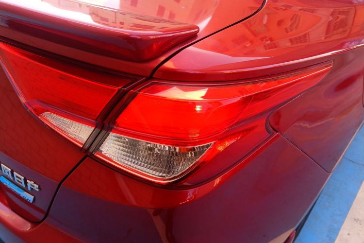 Used Nissan Lannia 2016 1.6L CVT Cool Edition Exterior 2