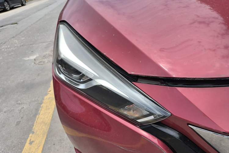 Used Nissan Lannia 2016 1.6L CVT Cool Edition Exterior 6