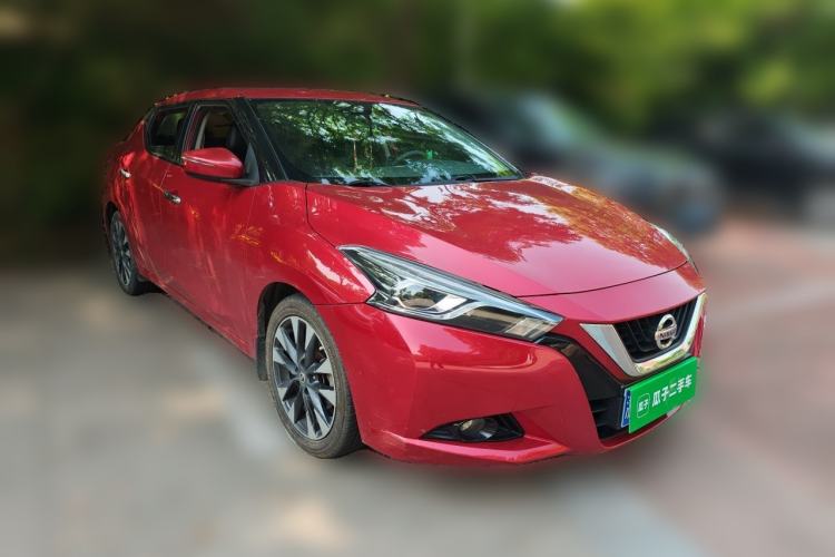 Used Nissan Lannia 2016 1.6L CVT Smart Cool Edition Front Right 45 Deg