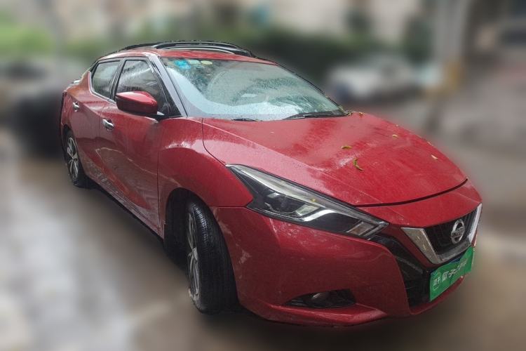Used Nissan Lannia 2016 1.6L CVT Cool Edition Front Right 45 Deg
