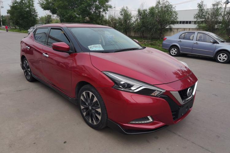 Used Nissan Lannia 2016 1.6L CVT Smart Cool Edition Front Right 45 Deg