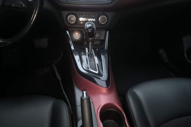 Used Nissan Lannia 2016 1.6L CVT High-Energy Version Gear Lever