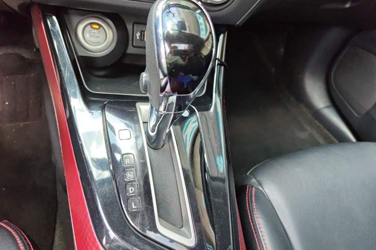 Used Nissan Lannia 2016 1.6L CVT High-Energy Version Gear Lever