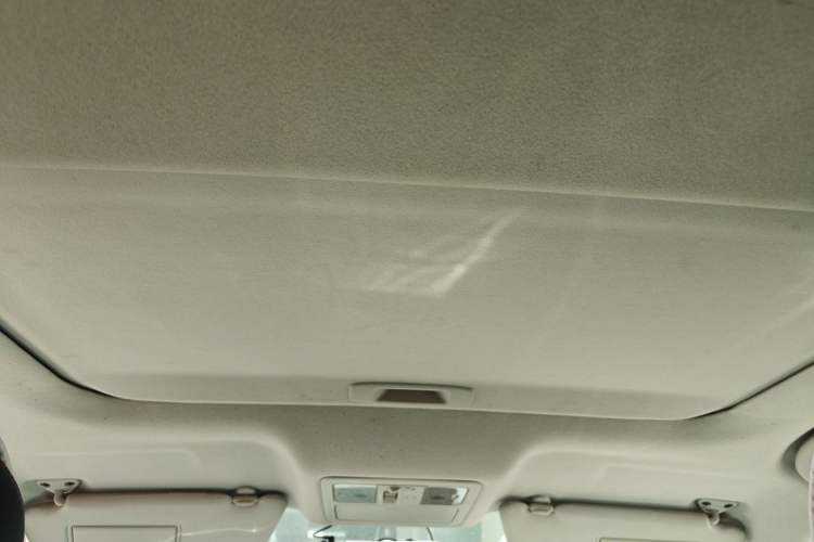 Used Nissan Lannia 2016 1.6L CVT Smart Cool Edition Headliner