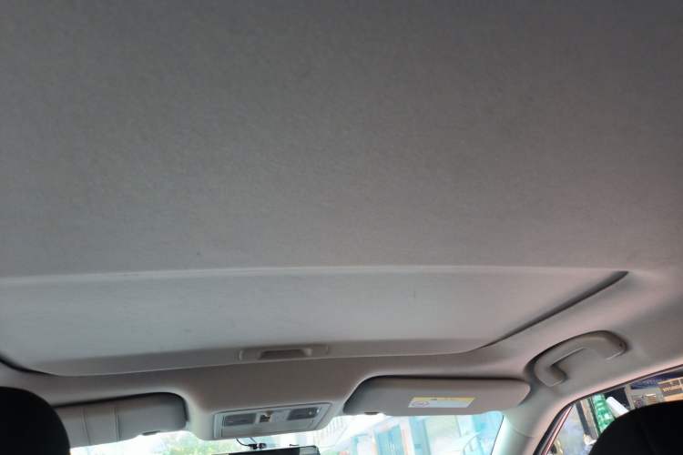 Used Nissan Lannia 2016 1.6L CVT Smart Cool Edition Headliner