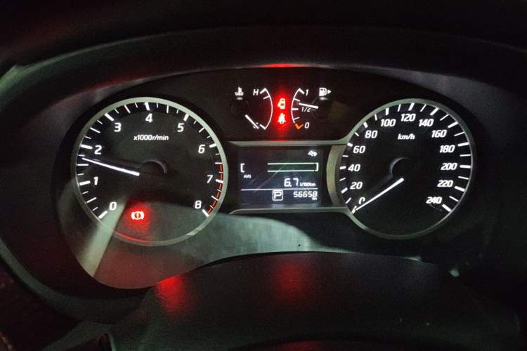 Used Nissan Lannia 2016 1.6L CVT Smart Cool Edition Instrument Cluster