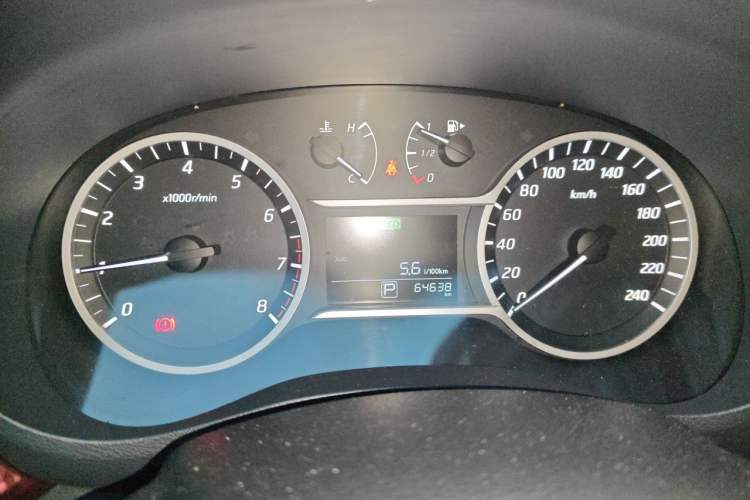 Used Nissan Lannia 2016 1.6L CVT Smart Cool Edition Instrument Cluster