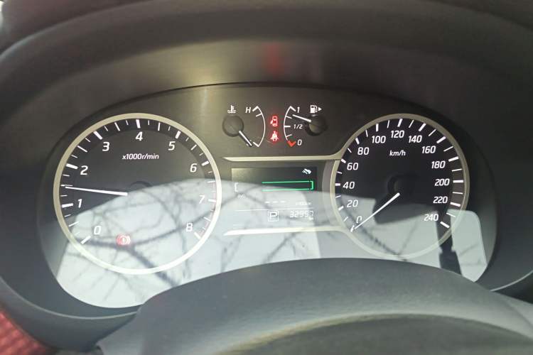 Used Nissan Lannia 2016 1.6L CVT Cool Edition Instrument Cluster