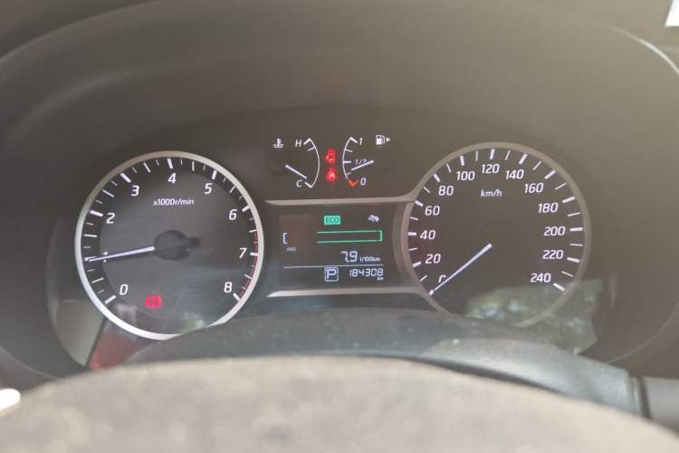 Used Nissan Lannia 2016 1.6L CVT Smart Cool Edition Instrument Cluster