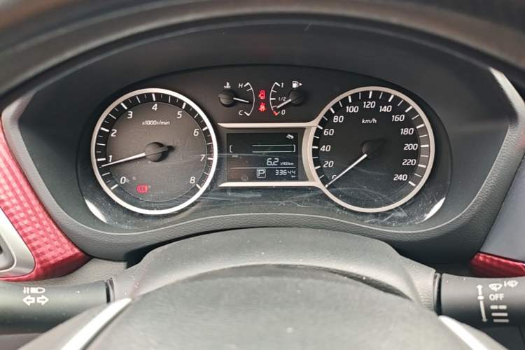 Used Nissan Lannia 2016 1.6L CVT Cool Edition Instrument Cluster