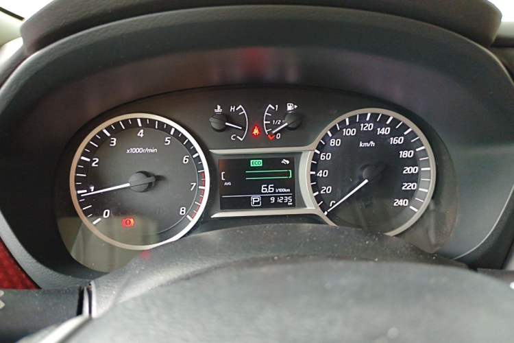 Used Nissan Lannia 2016 1.6L CVT Smart Cool Edition Instrument Cluster