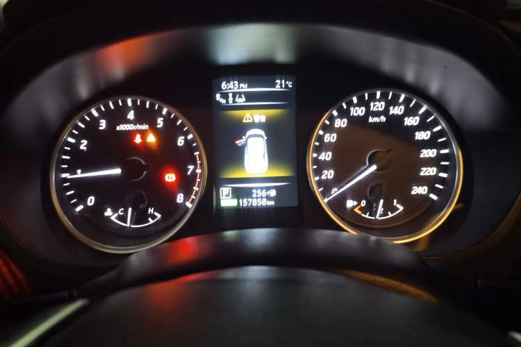 Used Nissan Lannia 2016 1.6L CVT High-Energy Version Instrument Cluster