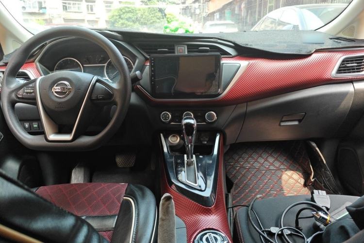 Used Nissan Lannia 2016 1.6L CVT Smart Cool Edition Interior 2