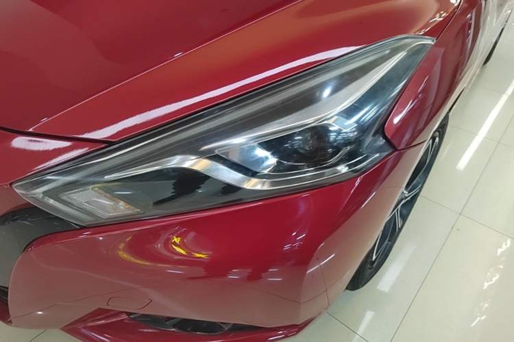 Used Nissan Lannia 2016 1.6L CVT Cool Edition Left Front Headlight