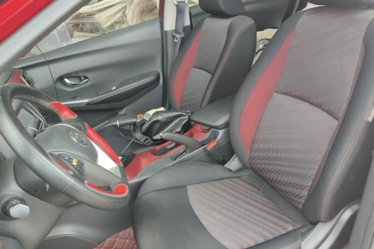 Used Nissan Lannia 2016 1.6L CVT Smart Cool Edition Left Front Seat