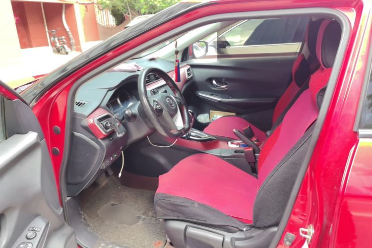 Used Nissan Lannia 2016 1.6L CVT Smart Cool Edition Left Front Seat