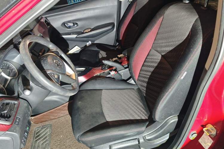 Used Nissan Lannia 2016 1.6L CVT Smart Cool Edition Left Front Seat