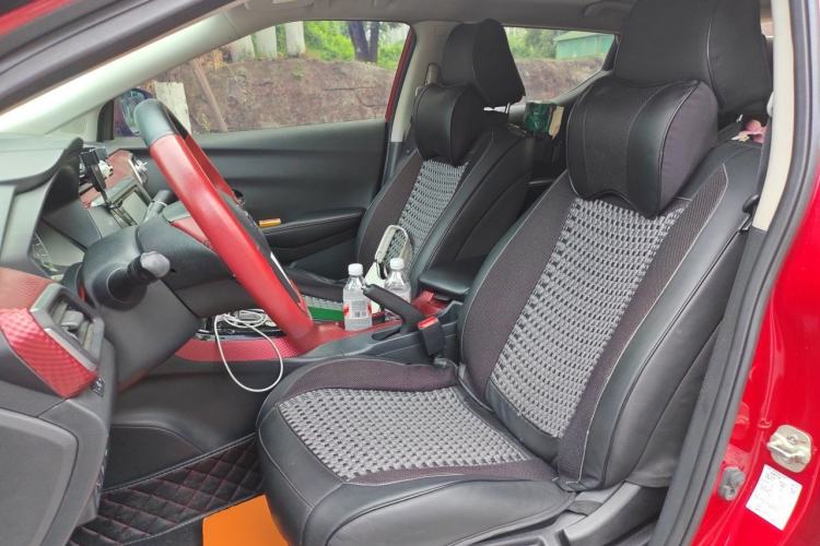 Used Nissan Lannia 2016 1.6L CVT Smart Cool Edition Left Front Seat
