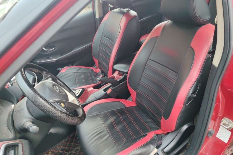 Used Nissan Lannia 2016 1.6L CVT Smart Cool Edition Left Front Seat
