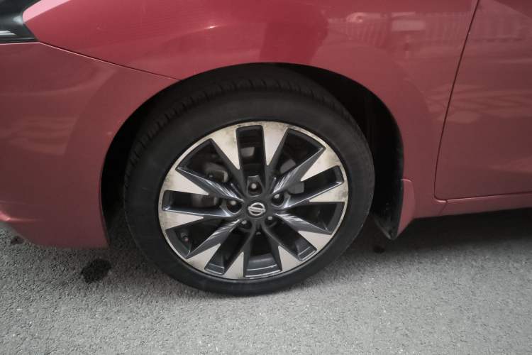 Used Nissan Lannia 2016 1.6L CVT High-Energy Version Left Front Wheel Hub
