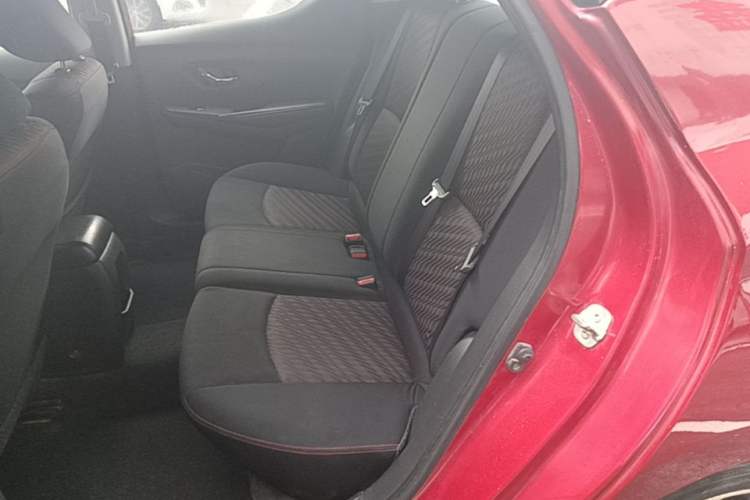 Used Nissan Lannia 2016 1.6L CVT Smart Cool Edition Left Rear Seat