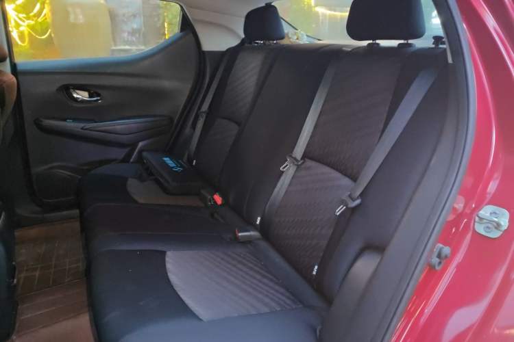 Used Nissan Lannia 2016 1.6L CVT Smart Cool Edition Left Rear Seat