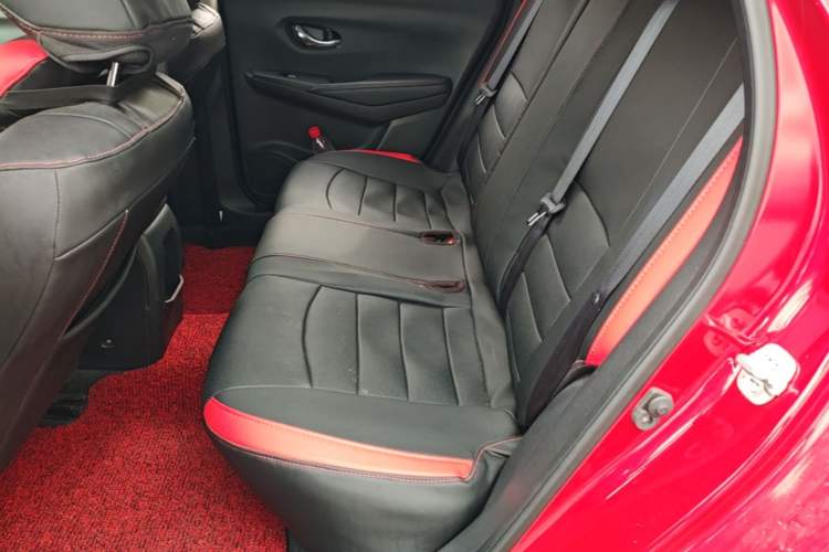 Used Nissan Lannia 2016 1.6L CVT Cool Edition Left Rear Seat