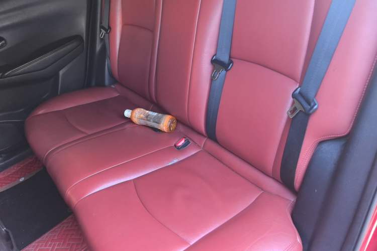 Used Nissan Lannia 2016 1.6L CVT Smart Cool Edition Left Rear Seat