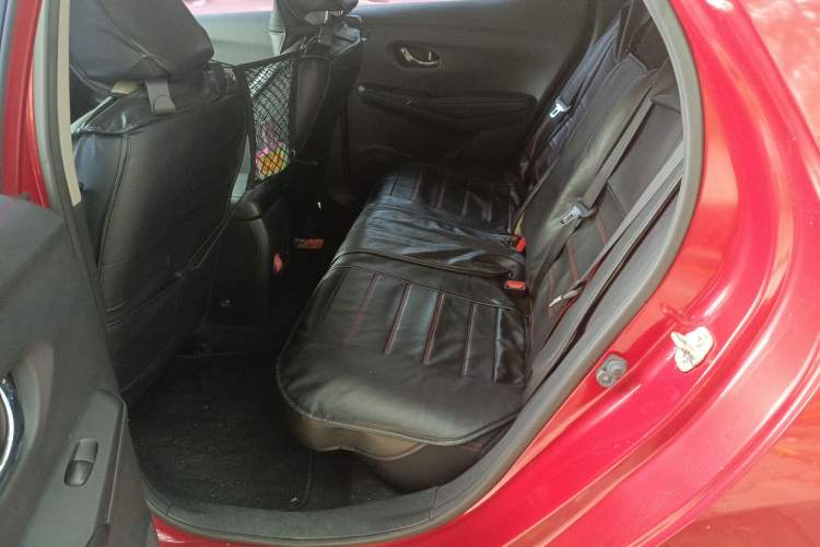 Used Nissan Lannia 2016 1.6L CVT Cool Edition Left Rear Seat