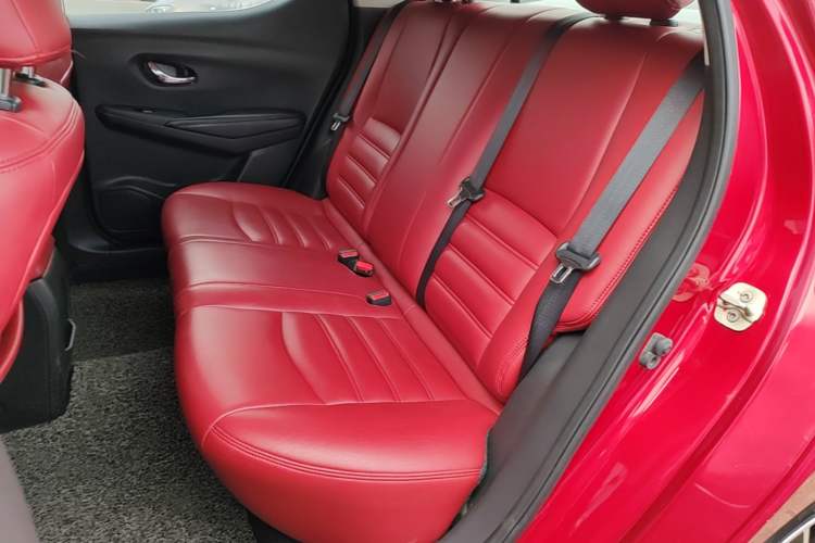 Used Nissan Lannia 2016 1.6L CVT Cool Edition Left Rear Seat