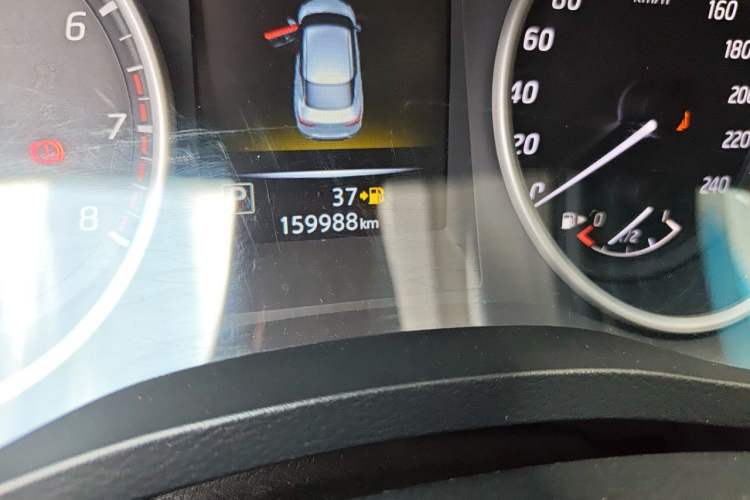 Used Nissan Lannia 2016 1.6L CVT High-Energy Version Odometer Close Up
