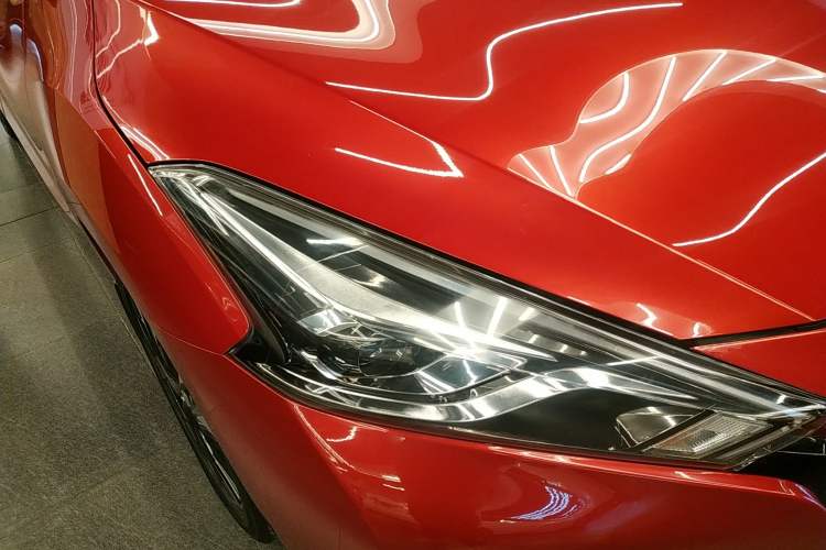 Used Nissan Lannia 2016 1.6L CVT Smart Cool Edition Right Front Headlight
