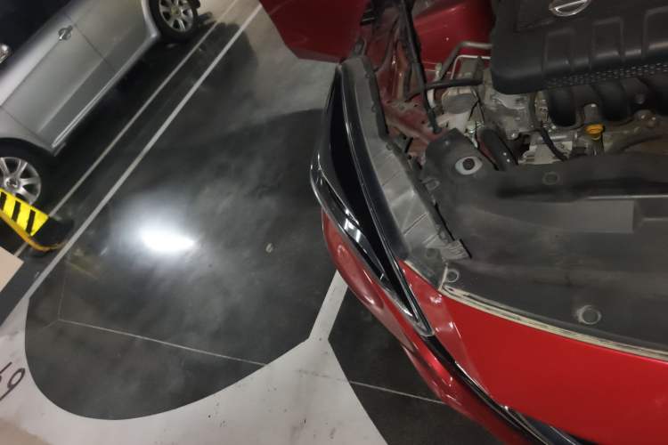 Used Nissan Lannia 2016 1.6L CVT Smart Cool Edition Right Front Headlight