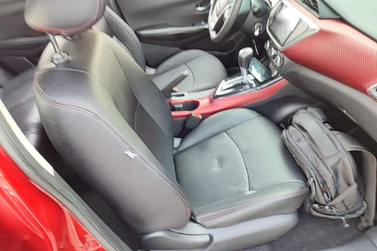 Used Nissan Lannia 2016 1.6L CVT Cool Edition Right Front Seat