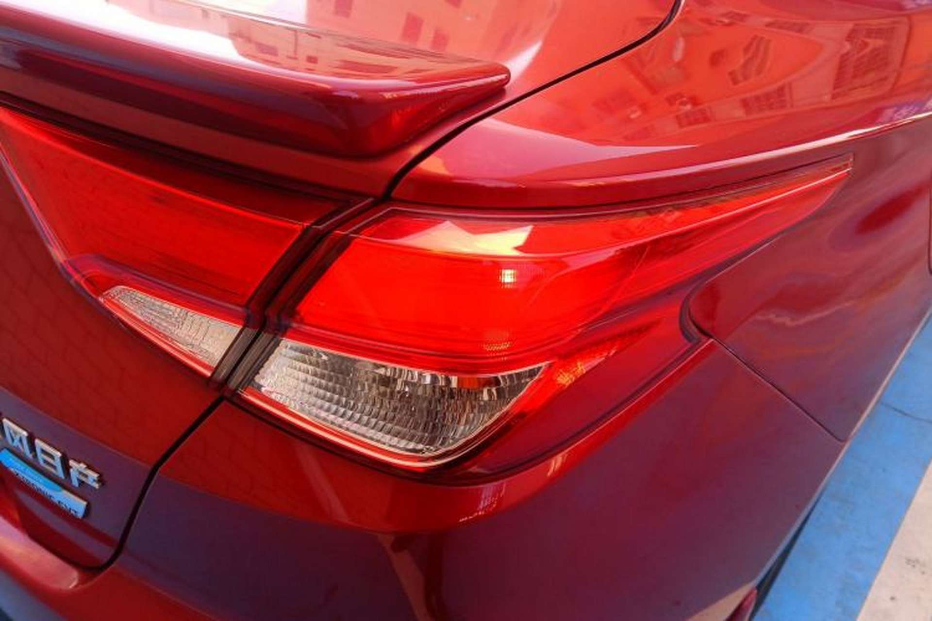 Used Nissan Lannia 2016 1.6L CVT Cool Edition Right Rear Taillight