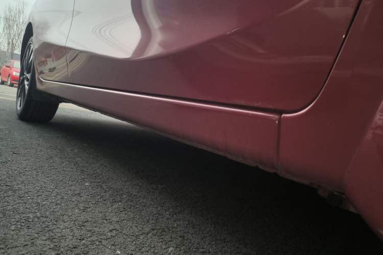 Used Nissan Lannia 2016 1.6L CVT High-Energy Version Right Side Sill