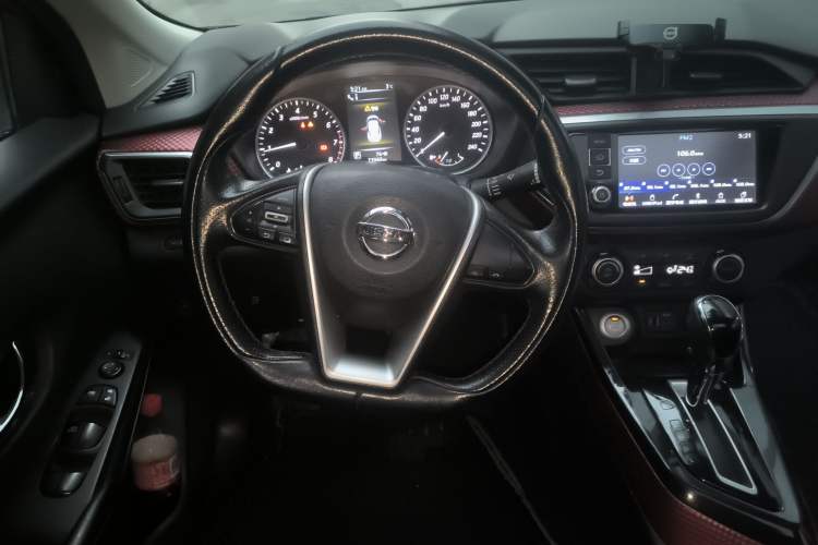 Used Nissan Lannia 2016 1.6L CVT High-Energy Version Steering Wheel