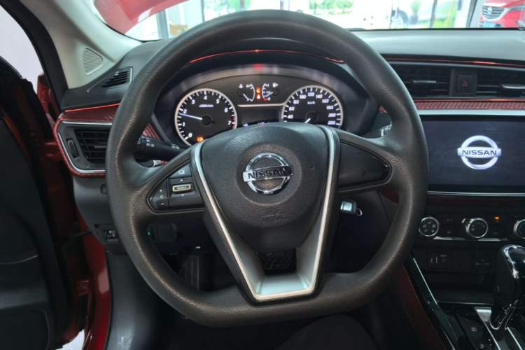 Used Nissan Lannia 2016 1.6L CVT Cool Edition Steering Wheel