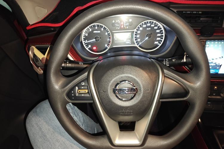 Used Nissan Lannia 2016 1.6L Manual Cool Edition Steering Wheel