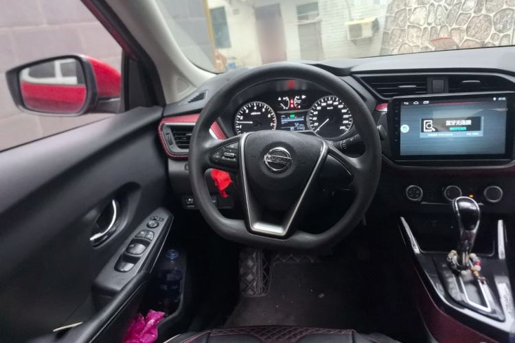 Used Nissan Lannia 2016 1.6L CVT Cool Edition Steering Wheel