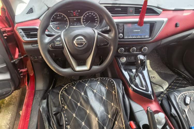Used Nissan Lannia 2016 1.6L CVT Smart Cool Edition Steering Wheel