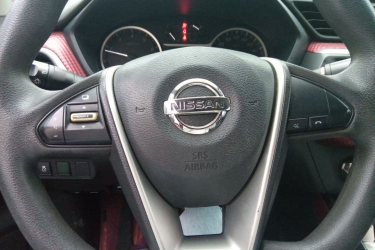 Used Nissan Lannia 2016 1.6L CVT Smart Cool Edition Steering Wheel