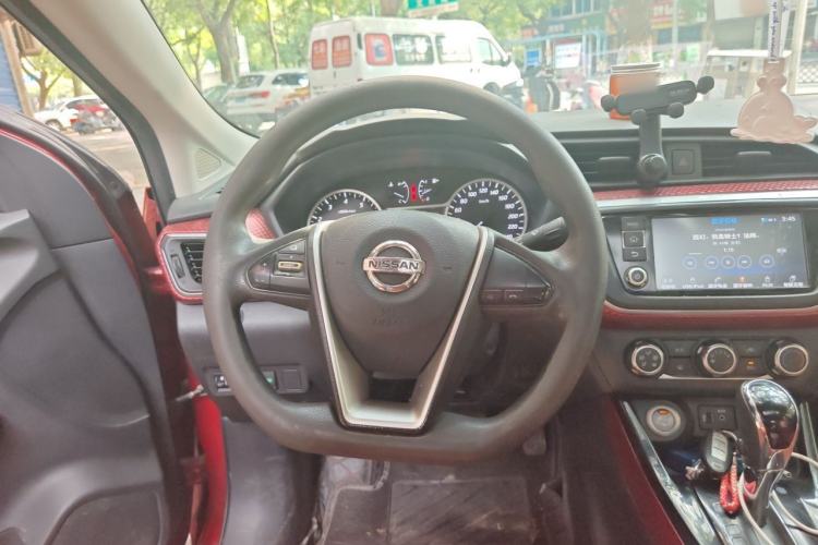 Used Nissan Lannia 2016 1.6L CVT Smart Cool Edition Steering Wheel