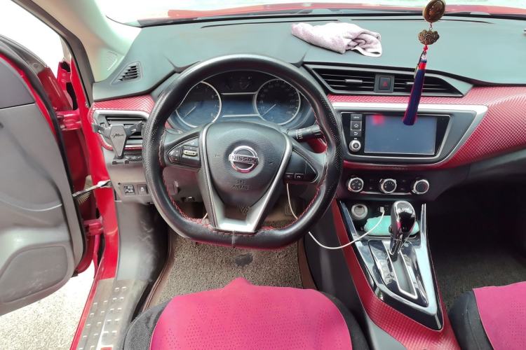 Used Nissan Lannia 2016 1.6L CVT Smart Cool Edition Steering Wheel