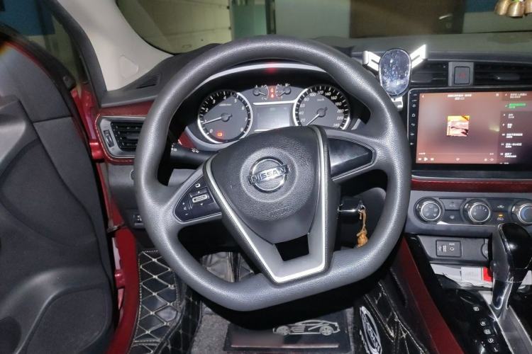 Used Nissan Lannia 2016 1.6L CVT Cool Edition Steering Wheel